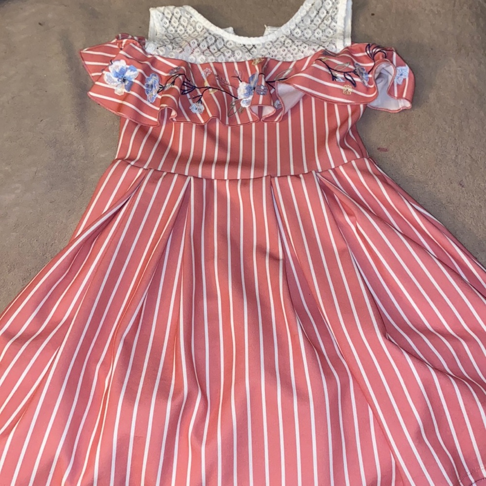 girls dress